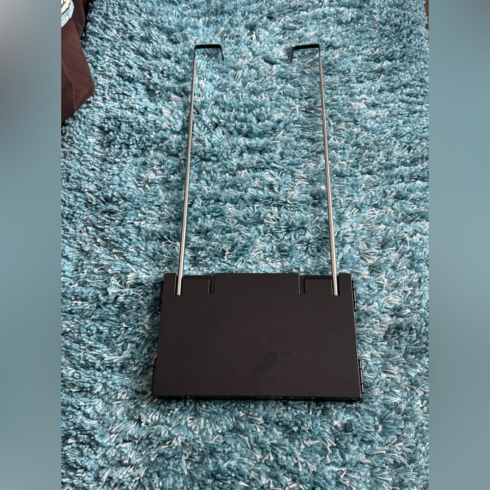 NWOT 3 way over door mirror for cutting back of hair - Picture 3 of 11